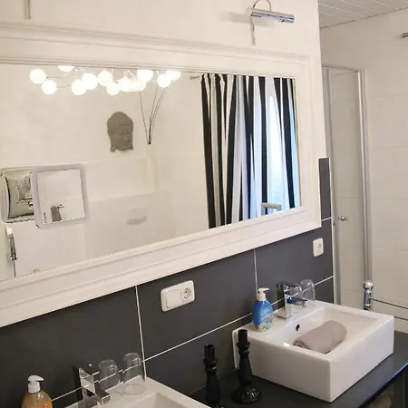 Haus Sonnenblick Апартаменты *